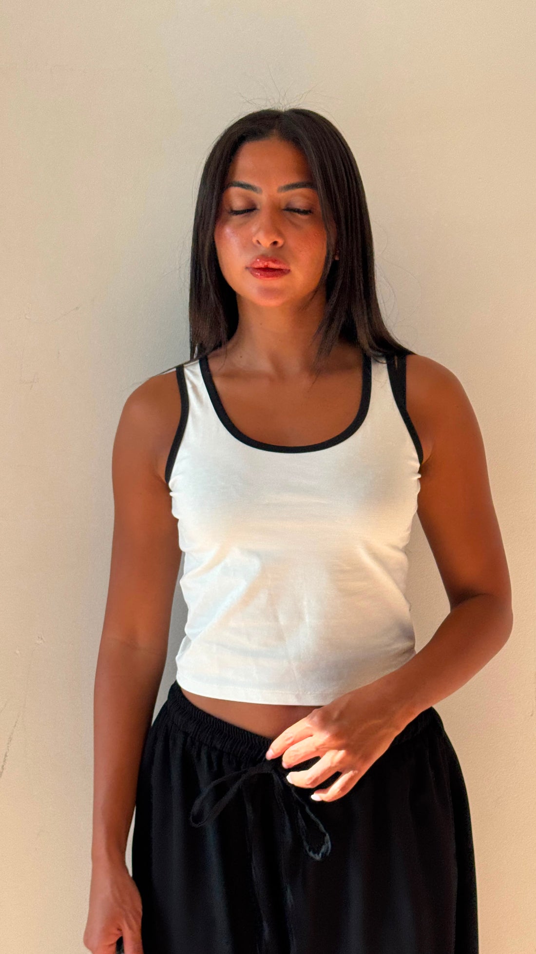 Basic Tank Top – White