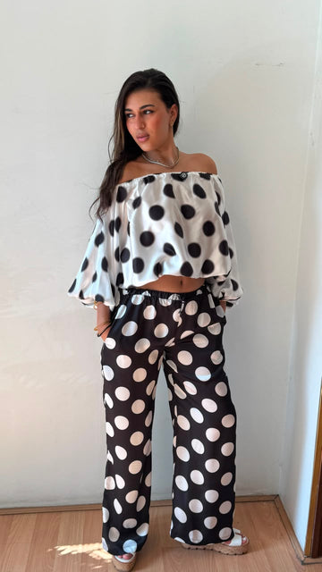 Pants polka dot white in black