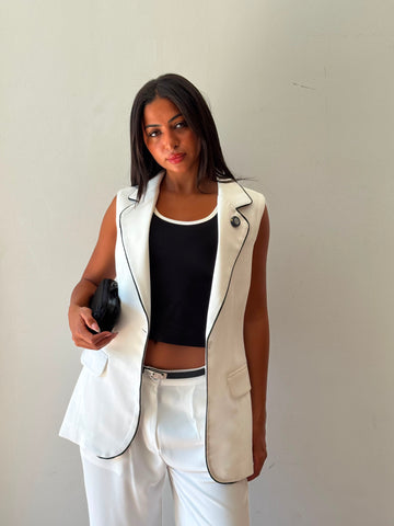 Classic Tailored Vest – White