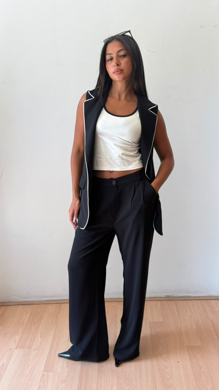 Classic Tailored pants – Black