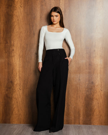 The prestige pants in black