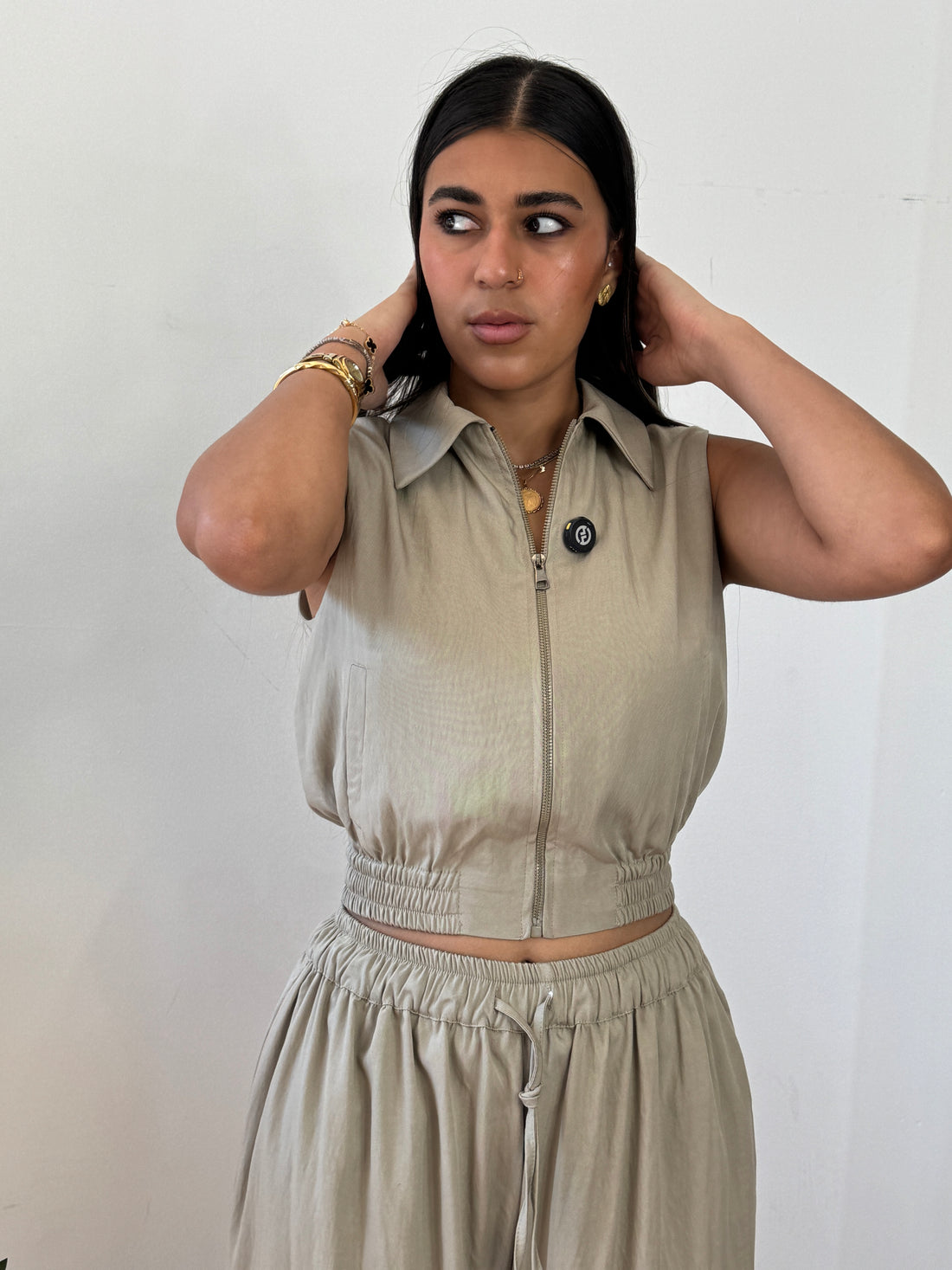 oliv breeze vest