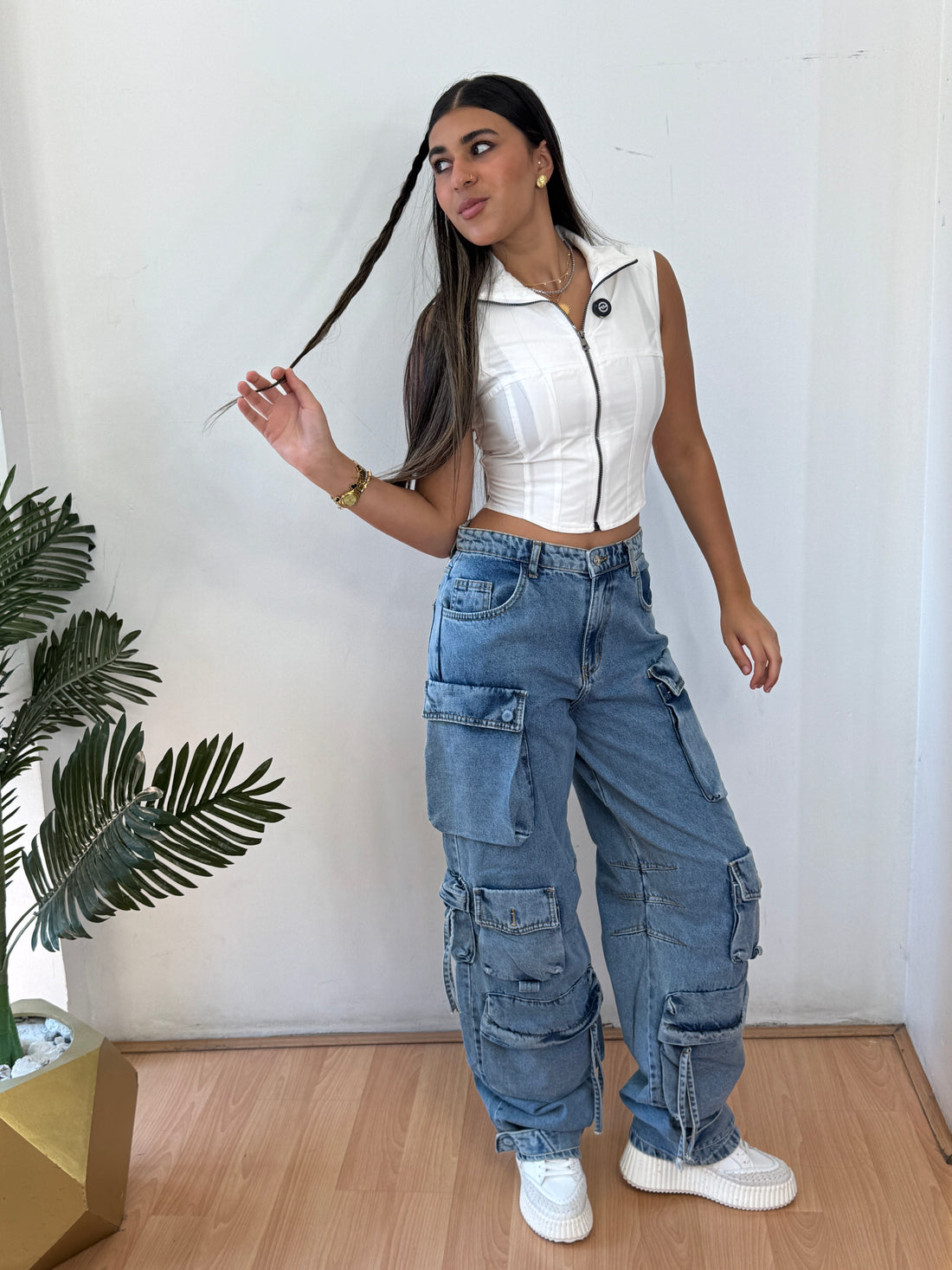 White Breeze Vest