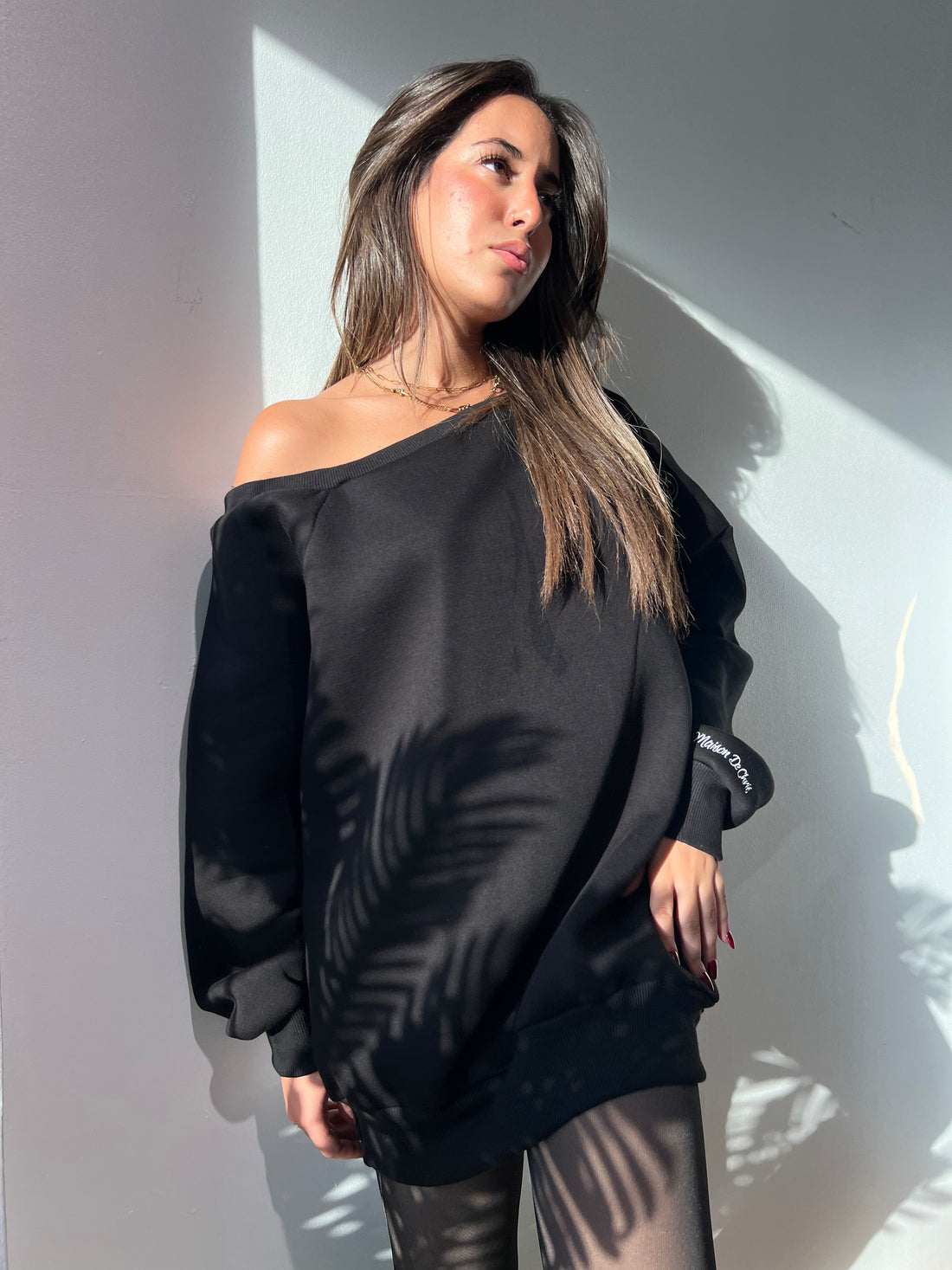 Kiss me Off Shoulder in black