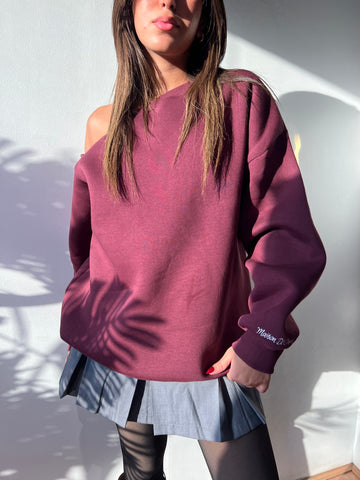 Kiss me Off Shoulder in burgundy