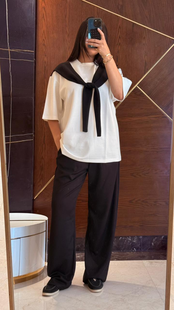 SCHOOL GIRL SET IN BLACK